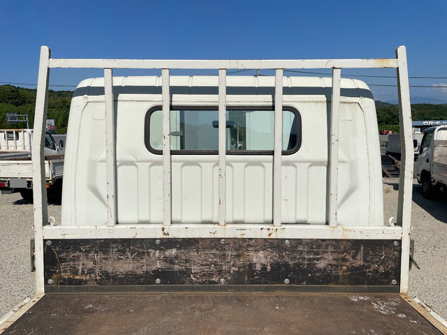 三菱ふそうキャンター平ボディ小型（2t・3t）[写真14]