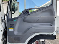 三菱ふそうキャンター平ボディ小型（2t・3t）[写真25]