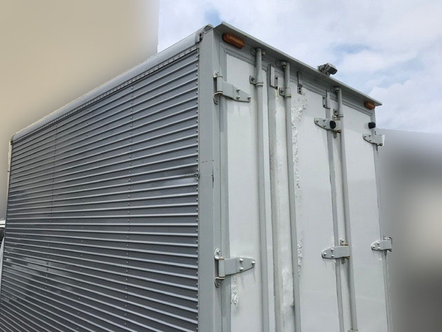 マツダタイタンアルミバン小型（2t・3t）[写真03]