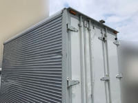 マツダタイタンアルミバン小型（2t・3t）[写真03]