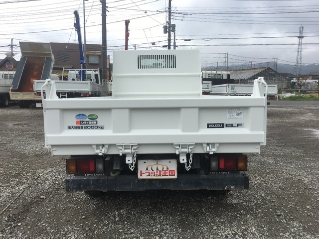 いすゞエルフダンプ小型（2t・3t）[写真13]
