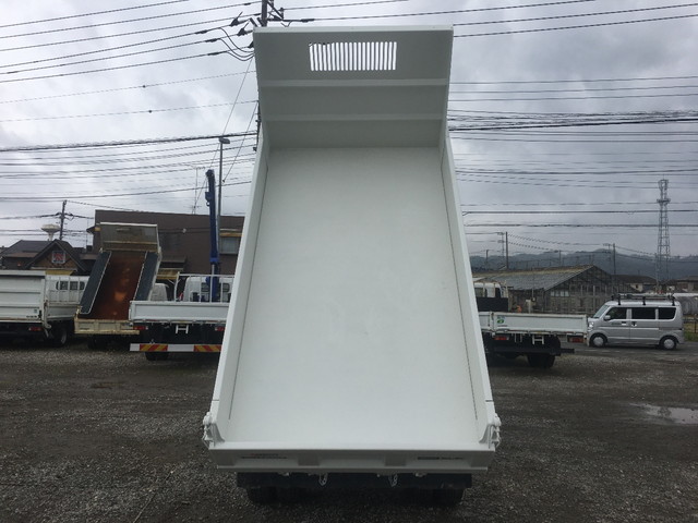 いすゞエルフダンプ小型（2t・3t）[写真14]