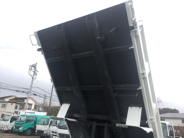 いすゞエルフダンプ小型（2t・3t）[写真18]