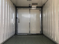 いすゞエルフ冷凍車（冷蔵車）小型（2t・3t）[写真11]