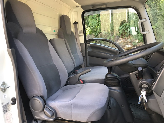 いすゞエルフ冷凍車（冷蔵車）小型（2t・3t）[写真26]