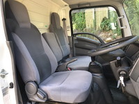 いすゞエルフ冷凍車（冷蔵車）小型（2t・3t）[写真26]