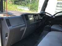 いすゞエルフ冷凍車（冷蔵車）小型（2t・3t）[写真27]