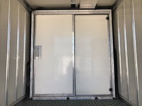 いすゞエルフ冷凍車（冷蔵車）小型（2t・3t）[写真16]