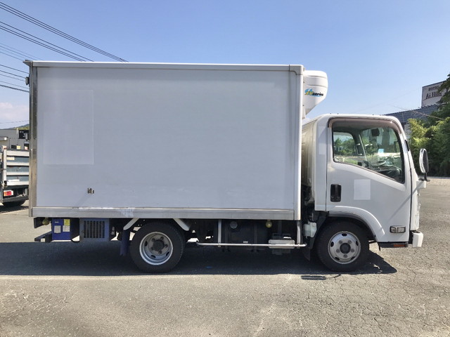 いすゞエルフ冷凍車（冷蔵車）小型（2t・3t）[写真07]