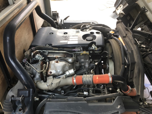 いすゞエルフ平ボディ小型（2t・3t）[写真24]