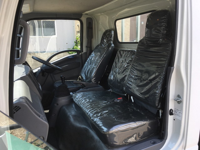 いすゞエルフ平ボディ小型（2t・3t）[写真28]