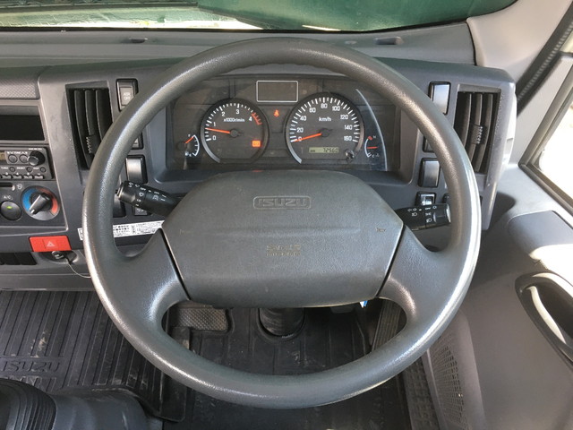 いすゞエルフ平ボディ小型（2t・3t）[写真33]