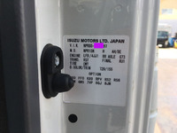 いすゞエルフ平ボディ小型（2t・3t）[写真37]