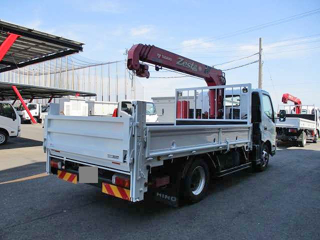 日野デュトロクレーン4段小型（2t・3t）[写真02]