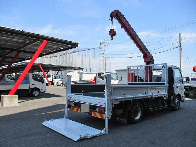 日野デュトロクレーン4段小型（2t・3t）[写真03]