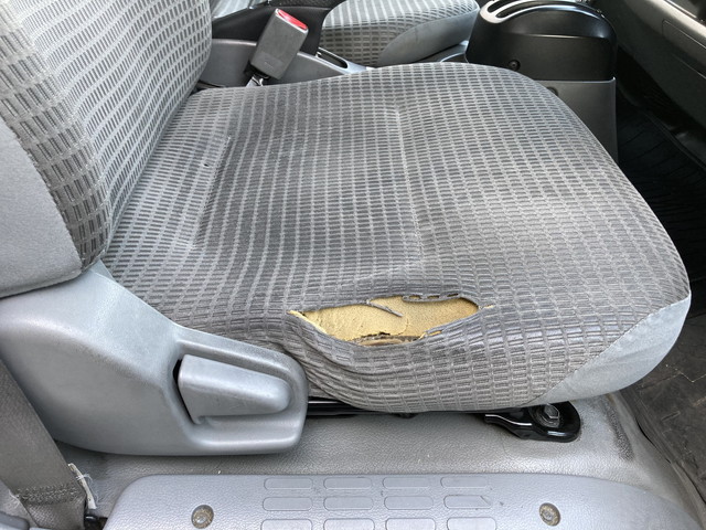 日野デュトロ平ボディ小型（2t・3t）[写真31]