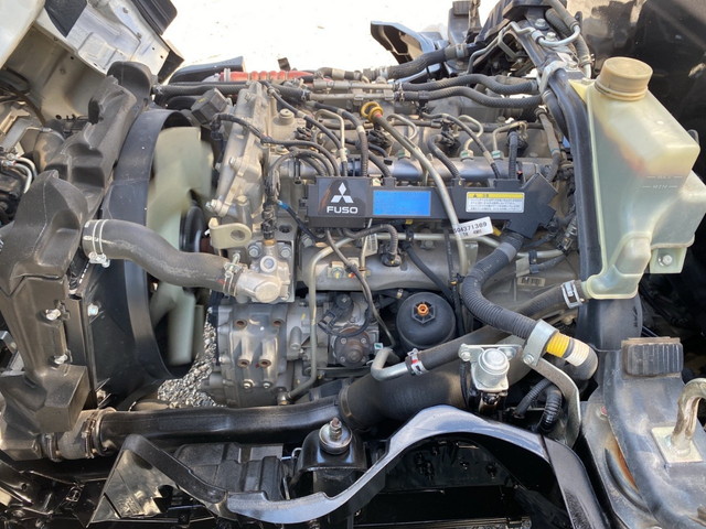 三菱ふそうキャンターダンプ小型（2t・3t）[写真24]