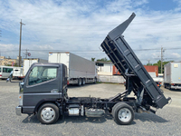 三菱ふそうキャンターダンプ小型（2t・3t）[写真06]