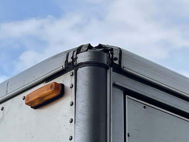 トヨタダイナアルミバン小型（2t・3t）[写真17]