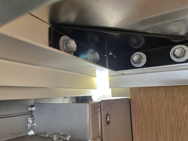 トヨタダイナアルミバン小型（2t・3t）[写真21]