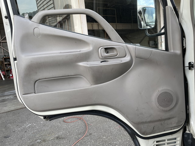 トヨタダイナアルミバン小型（2t・3t）[写真29]