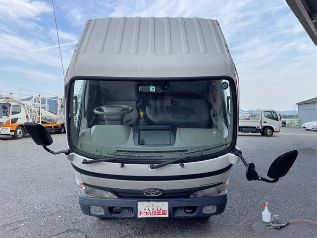 トヨタダイナアルミバン小型（2t・3t）[写真09]