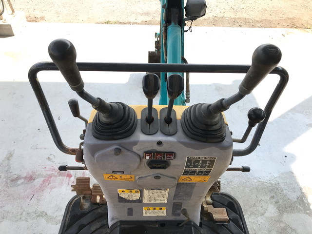 クボタミニユンボ（ミニバックホー）[写真23]