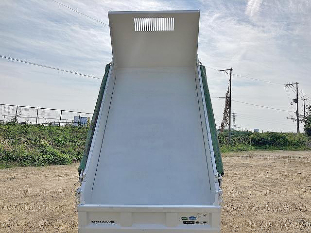 いすゞエルフダンプ小型（2t・3t）[写真09]