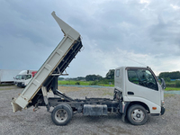 トヨタトヨエースダンプ小型（2t・3t）[写真07]