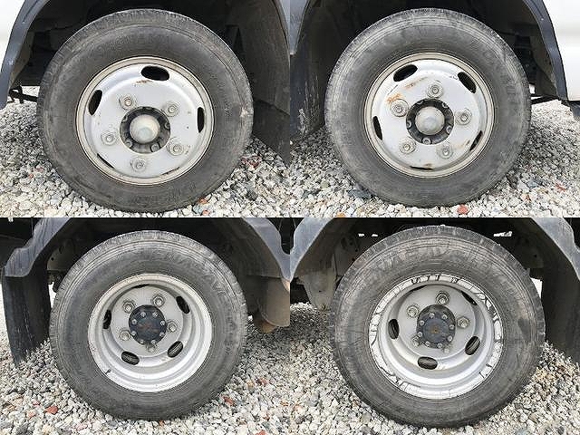 いすゞエルフダブルキャブ（Wキャブ）小型（2t・3t）[写真31]