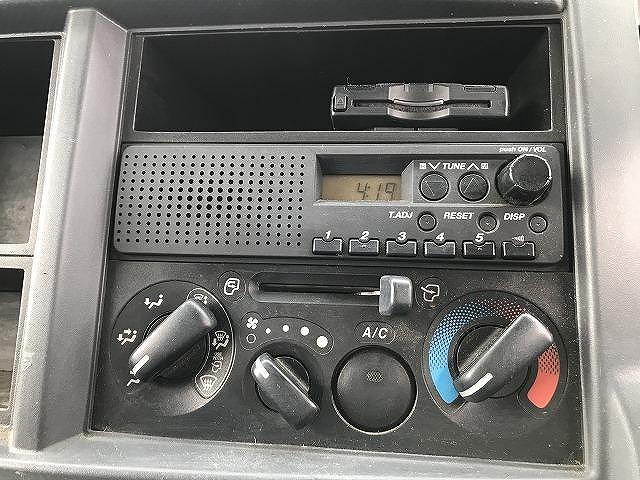 いすゞエルフダブルキャブ（Wキャブ）小型（2t・3t）[写真34]