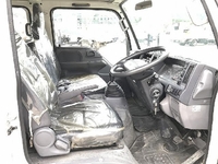 いすゞエルフダブルキャブ（Wキャブ）小型（2t・3t）[写真35]