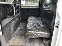 いすゞエルフダブルキャブ（Wキャブ）小型（2t・3t）[写真37]