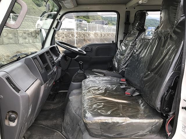 いすゞエルフダブルキャブ（Wキャブ）小型（2t・3t）[写真38]