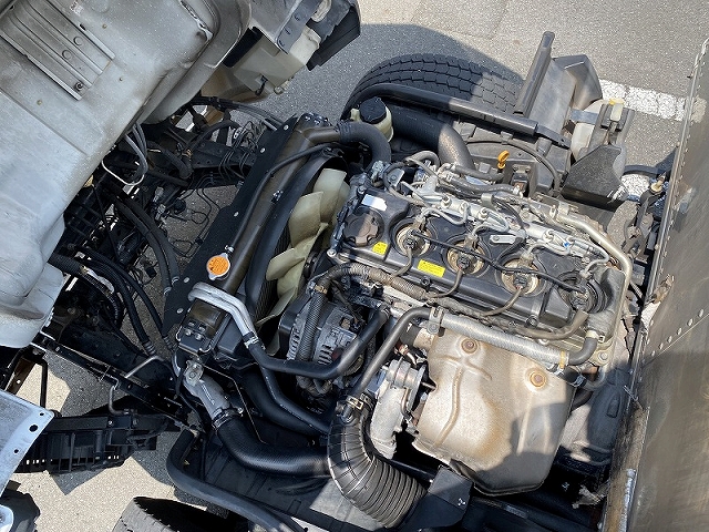 日産アトラスアルミバン小型（2t・3t）[写真17]