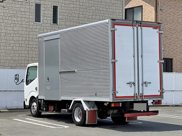 日産アトラスアルミバン小型（2t・3t）[写真02]