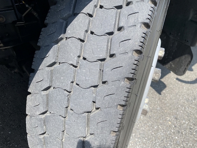 日産アトラスアルミバン小型（2t・3t）[写真24]