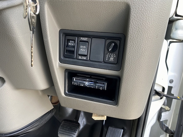 日産アトラスアルミバン小型（2t・3t）[写真30]