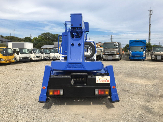 いすゞエルフ高所作業車小型（2t・3t）[写真11]