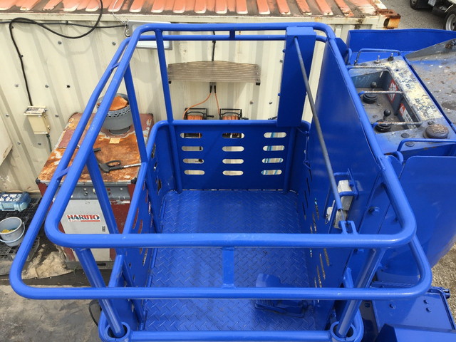 いすゞエルフ高所作業車小型（2t・3t）[写真17]