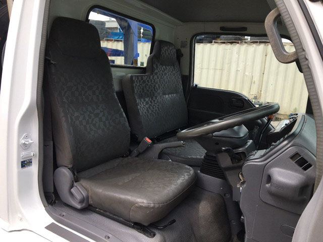 いすゞエルフ高所作業車小型（2t・3t）[写真29]