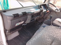 いすゞエルフ高所作業車小型（2t・3t）[写真30]