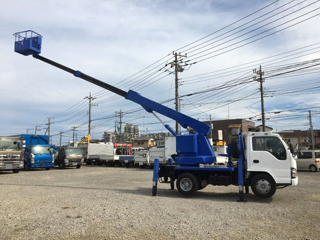 いすゞエルフ高所作業車小型（2t・3t）[写真06]