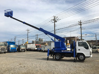 いすゞエルフ高所作業車小型（2t・3t）[写真06]