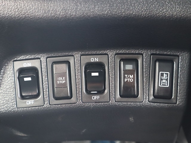 日野レンジャーユニック3段中型（4t）[写真32]