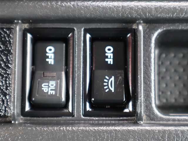 日野レンジャーユニック3段中型（4t）[写真35]