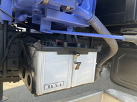 UDトラックスコンドルセルフクレーン4段増トン（6t・8t）[写真09]