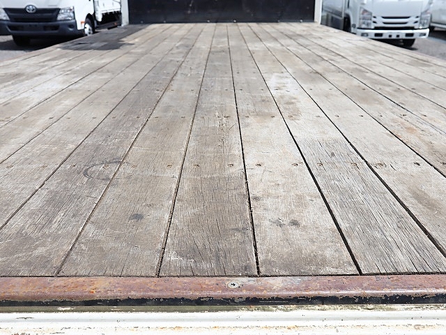 日野レンジャークレーン3段中型（4t）[写真11]