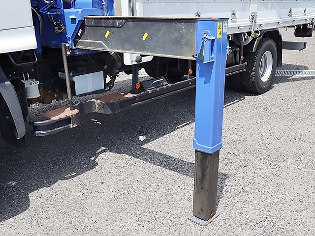 日野レンジャークレーン3段中型（4t）[写真18]