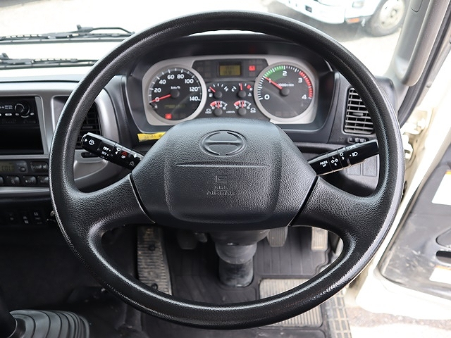 日野レンジャークレーン3段中型（4t）[写真29]